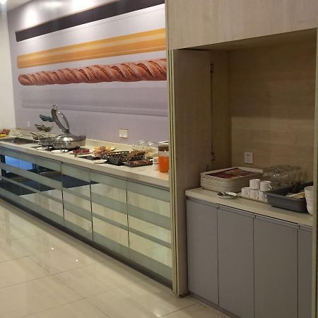 Ibis Ningbo Qianhu Plaza Hotel Eksteriør billede