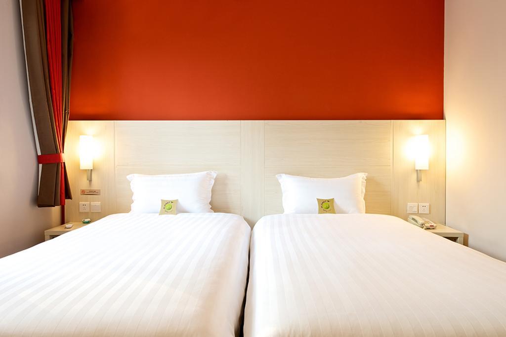Ibis Ningbo Qianhu Plaza Hotel Eksteriør billede