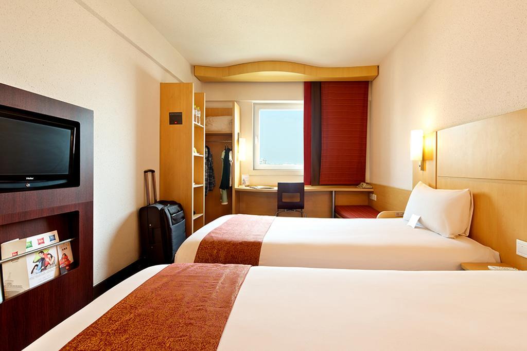 Ibis Ningbo Qianhu Plaza Hotel Eksteriør billede