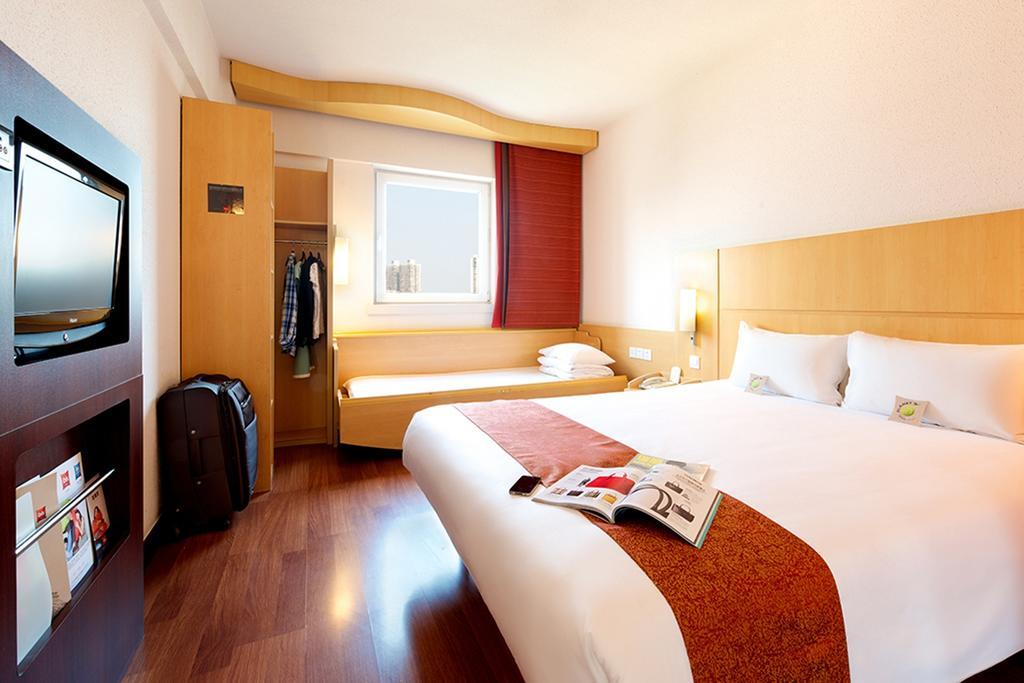 Ibis Ningbo Qianhu Plaza Hotel Eksteriør billede