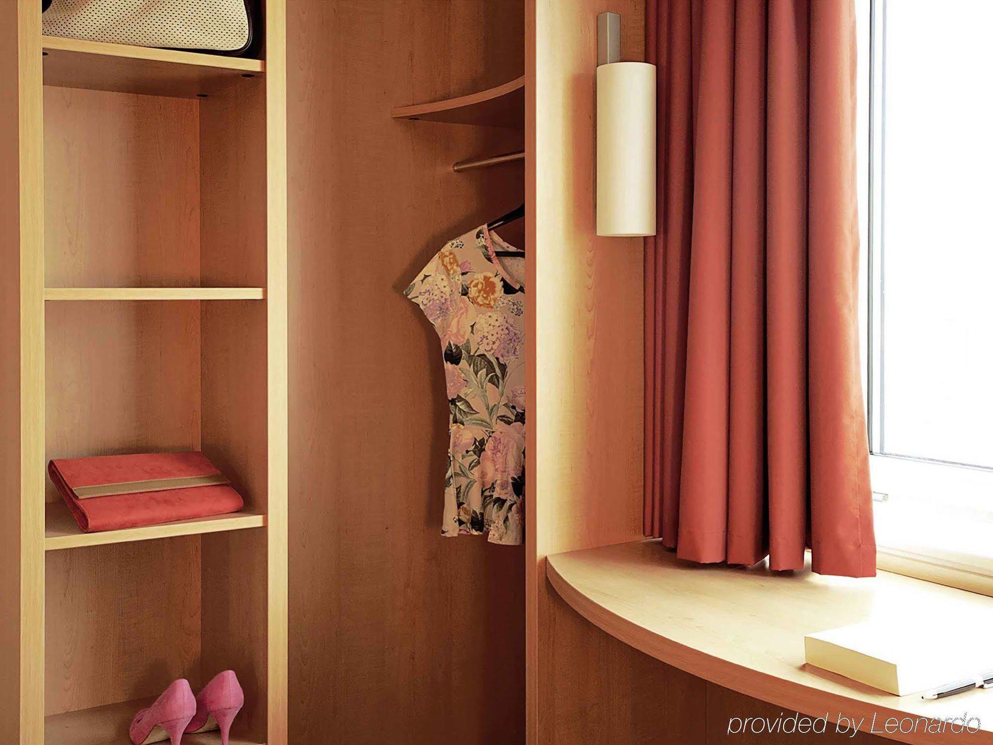 Ibis Ningbo Qianhu Plaza Hotel Eksteriør billede